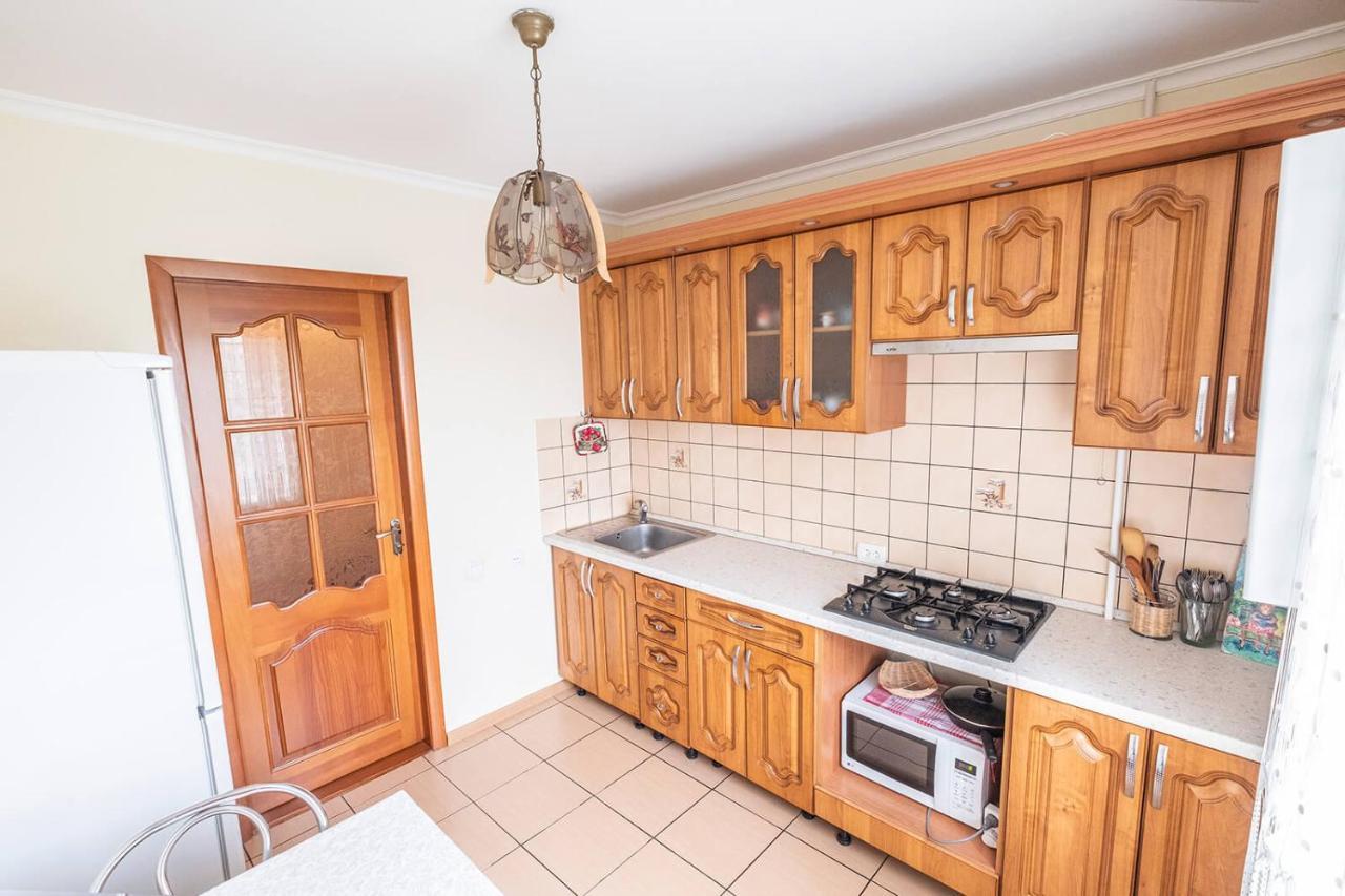 Apartment On Polevaya 44/12 Bohuslav ภายนอก รูปภาพ