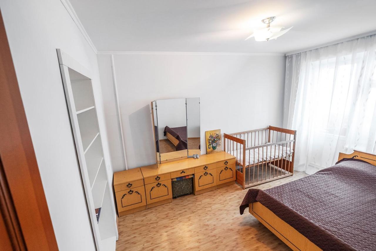 Apartment On Polevaya 44/12 Bohuslav ภายนอก รูปภาพ