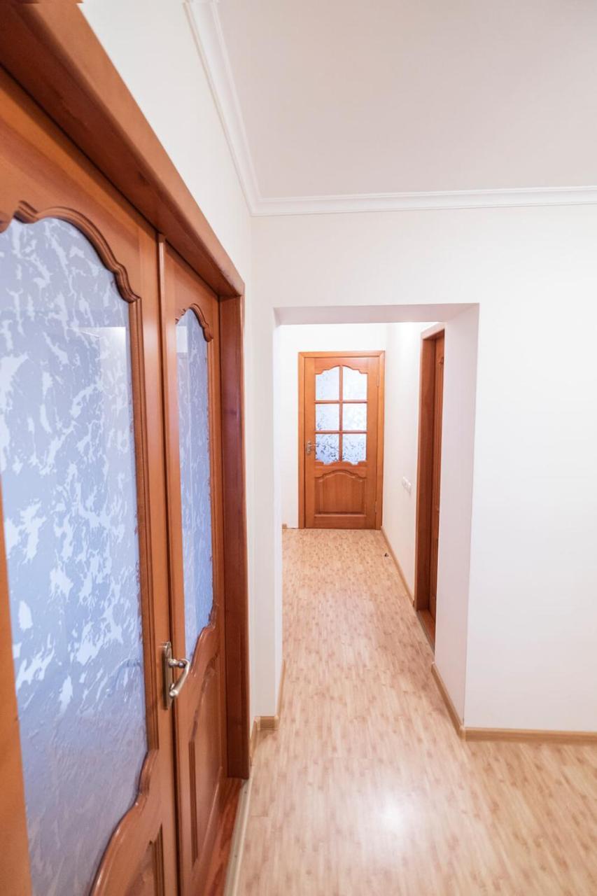 Apartment On Polevaya 44/12 Bohuslav ภายนอก รูปภาพ